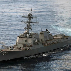 美国打击委内瑞拉船只:美国军事介入常态化的危险趋势