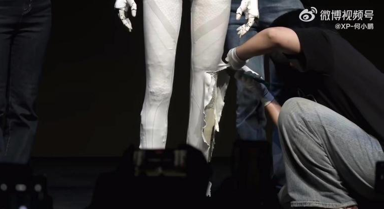 一次“自证”开启品牌信任重塑——小鹏机器人“真假之争”舆情分析